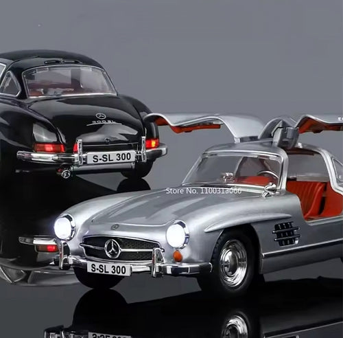 Mercedes-Benz 300SL 1:24 – Kolekcionarski Diecast Model sa Svetlima i Zvukom