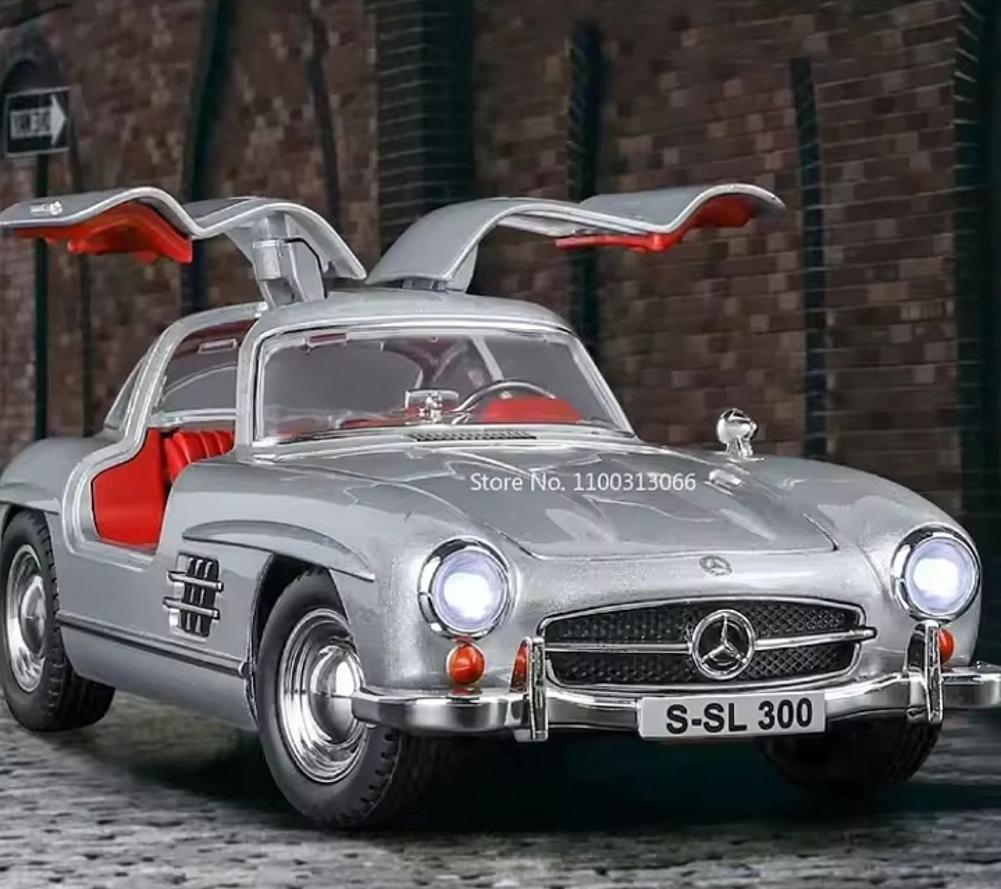 Mercedes-Benz 300SL 1:24 – Kolekcionarski Diecast Model sa Svetlima i Zvukom