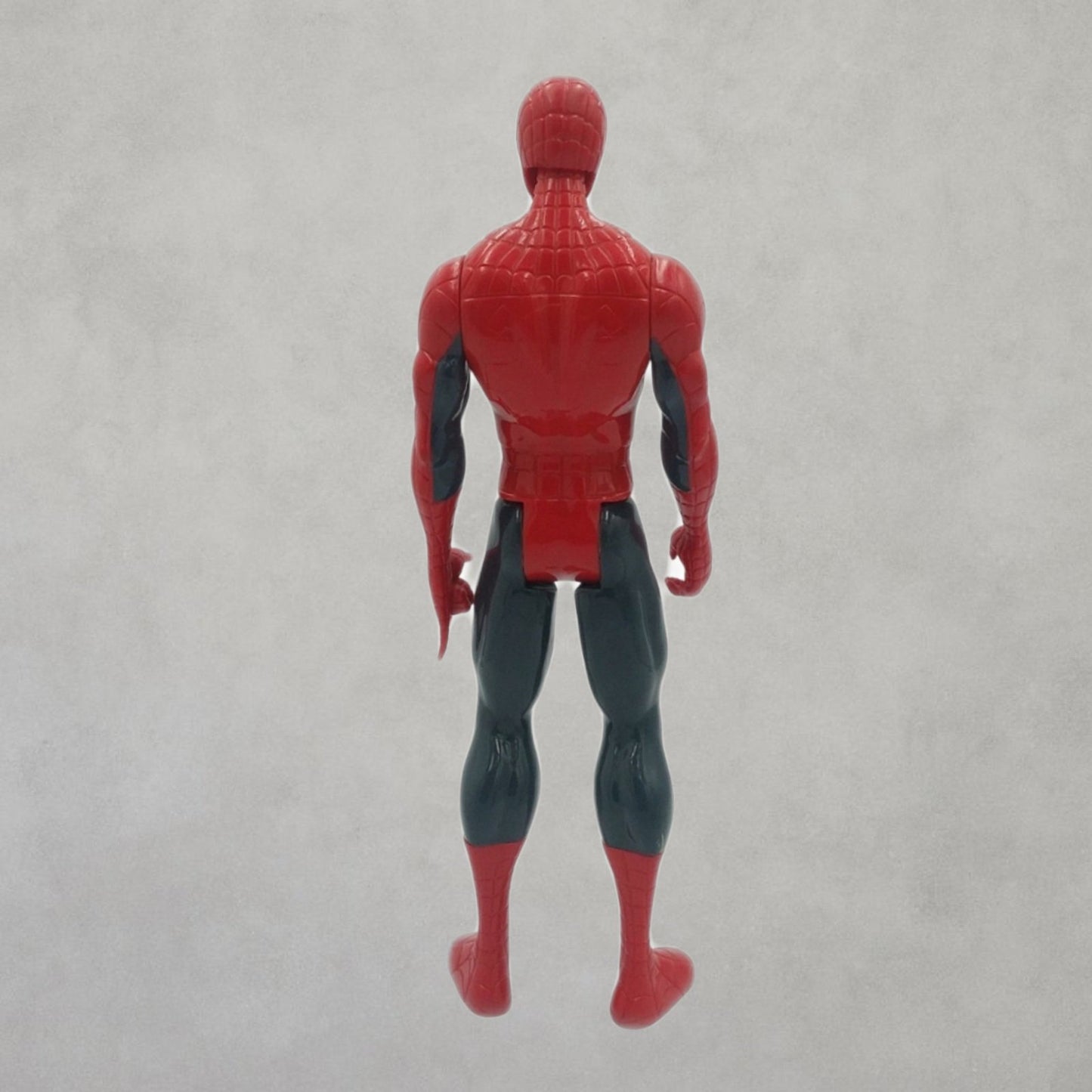 🕷️ Spider-Man Hero Titan – Akciona figura koja oživljava omiljenog superjunaka!
