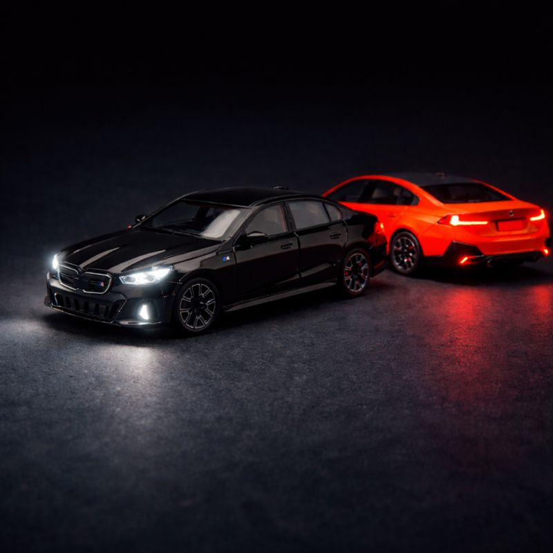 🚘 BMW i5 M60 – Premium metalni model 1:24