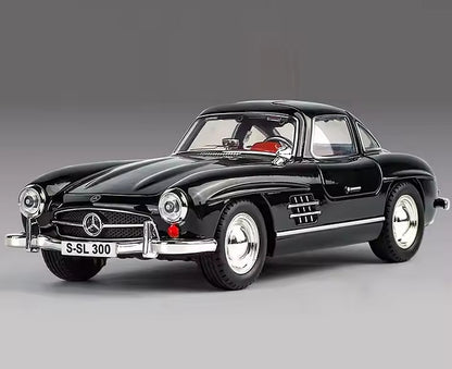 Mercedes-Benz 300SL 1:24 – Kolekcionarski Diecast Model sa Svetlima i Zvukom