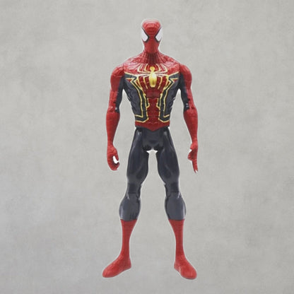 🕷️ Spider-Man Hero Titan – Akciona figura koja oživljava omiljenog superjunaka!