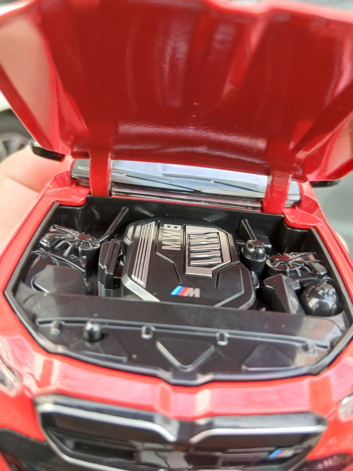 🚘 BMW i5 M60 – Premium metalni model 1:24