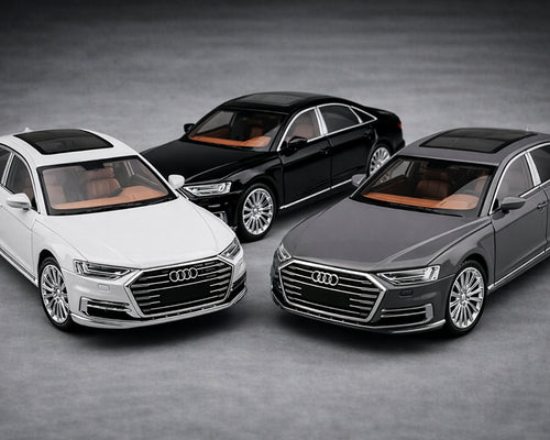 🚘 Audi A8 2024 – Metalna maketa 1:24 sa perosnlizovanim tablicama