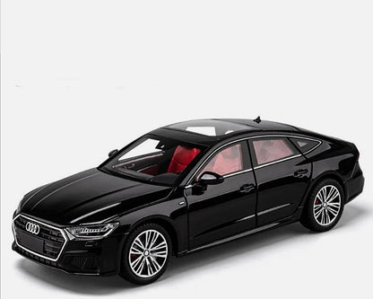 Audi A7 1:24 – Premium metalni model + personalizovane tablice