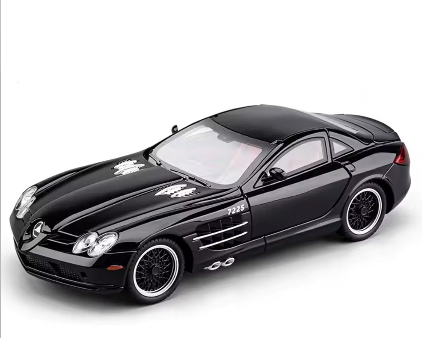 🚗 Mercedes-Benz SLR McLaren sa personalizovanim tablicama